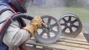 Srutowanie felg aluminiowych